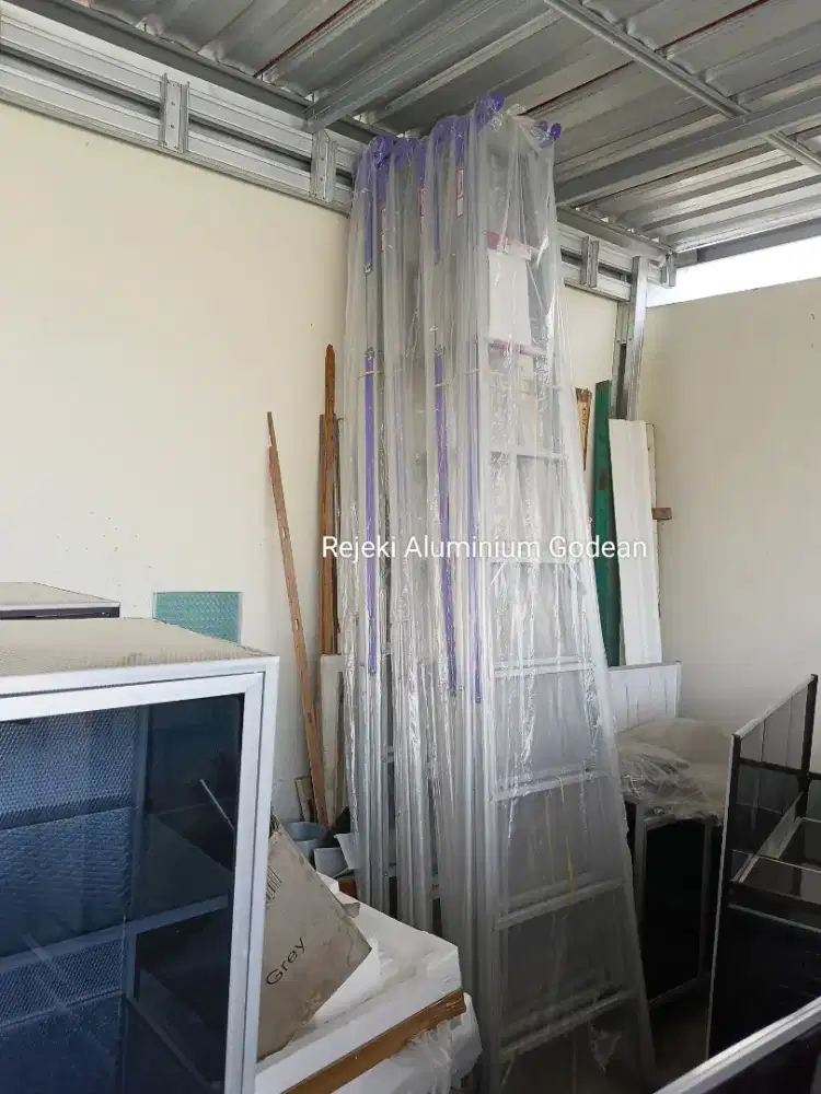 Tangga Aluminium Model A bahan tebal