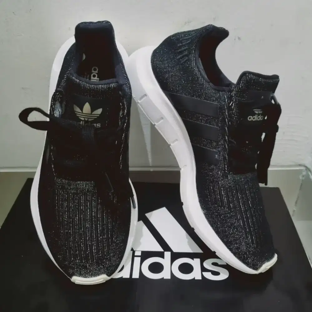 Adidas swift run 36 hot sale