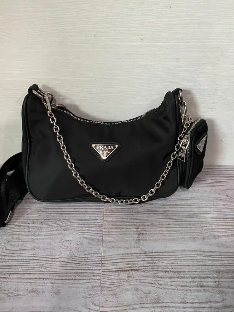 Prada handtas discount