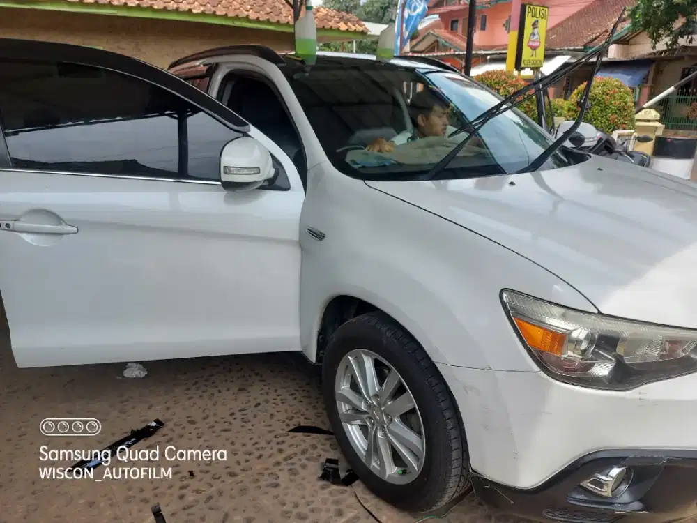 kaca film mobil panggilan