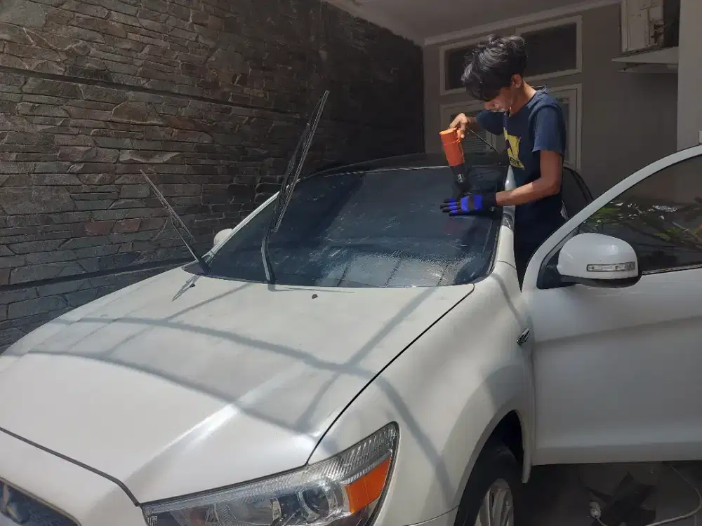 panggilan teknisi kaca film mobil