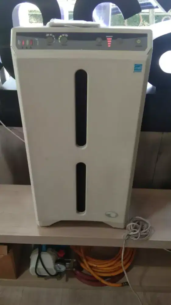 Air Purifier ATMOSPHERE model 101076TH