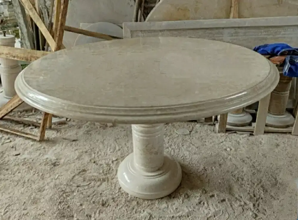 Dining Table Bundar Batu Marmer
