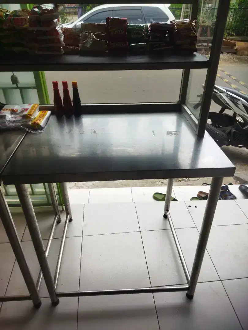 Meja Stainless Bekas