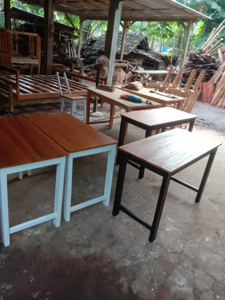 Meja 100x50 hitam coklat