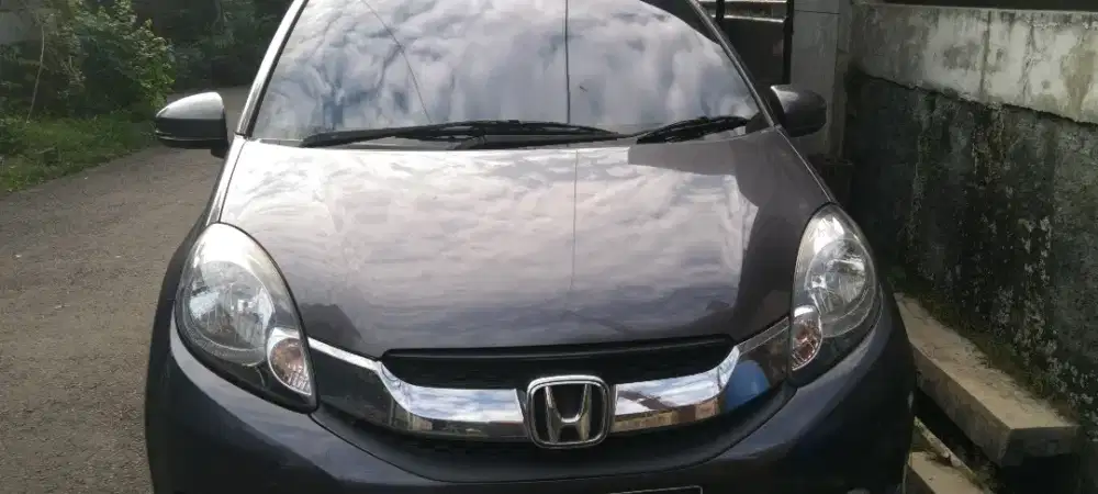 Rental mobil/sewa  lepas kunci/+ driver