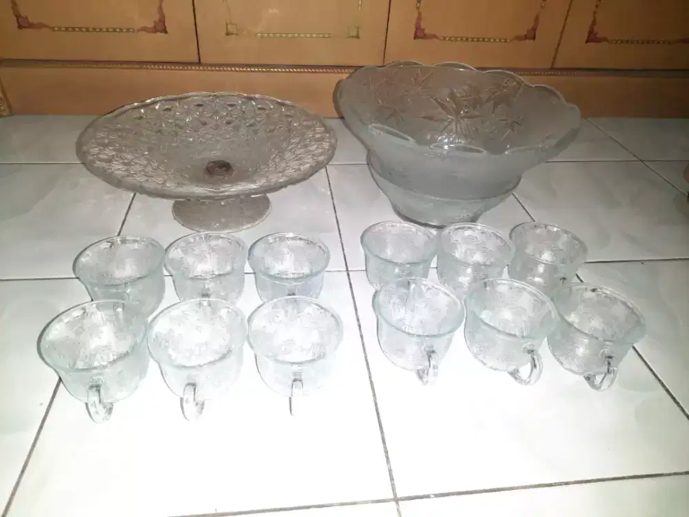 Dijual Mangkok koktail beserta gelasnya dan Tempat buah