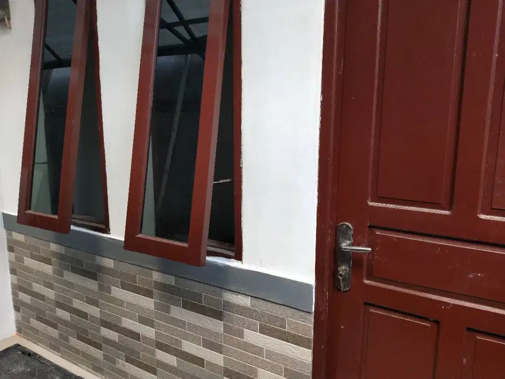 Disewakan Rumah Kontrakan Bintara 14