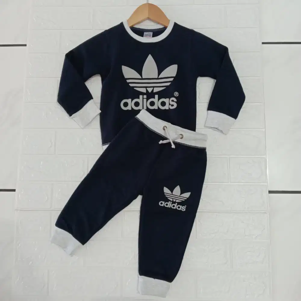 Stelan baju anak anak