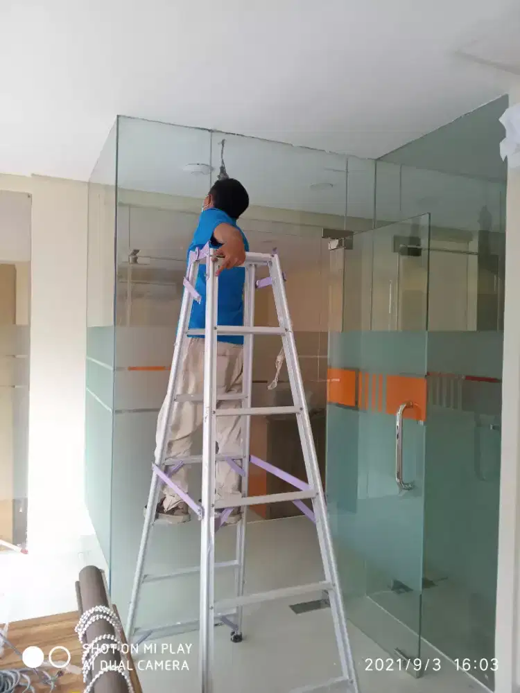 Kaca tempered /  partisi kaca, proses cepat