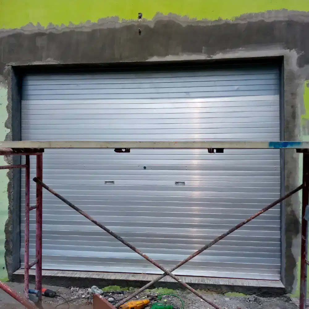 Catur rolling door