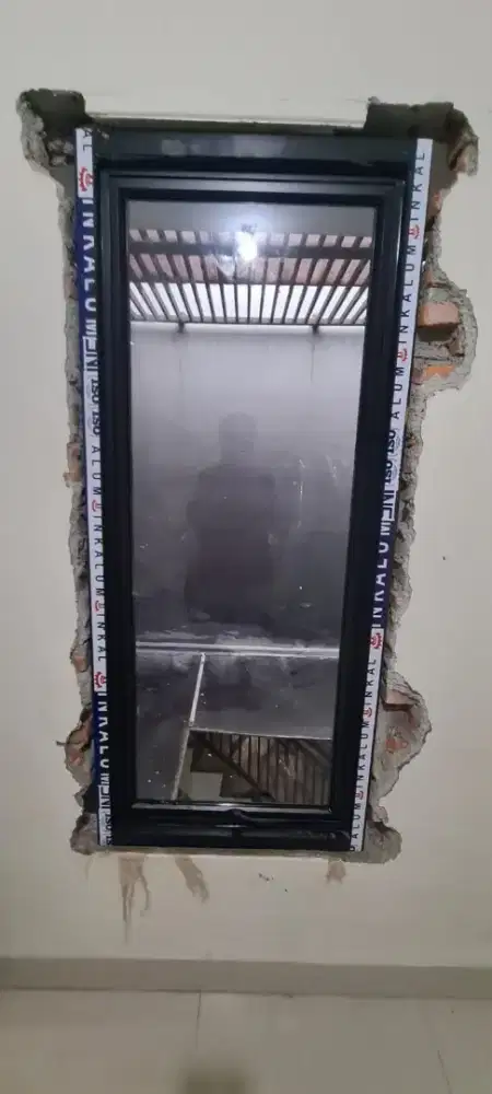 Kusen jendela aluminium pintu