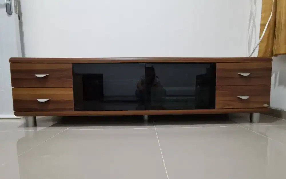 Lemari tv minimalis informa morgan