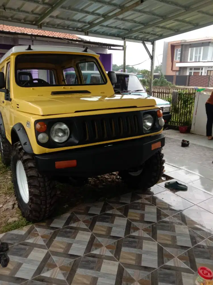 DIJUAL SUZUKI JIMNY (>1986) MASIH BISA NEGO - Mobil Bekas - 914207048