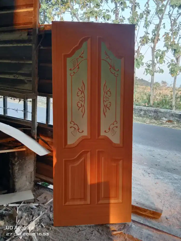 Pintu minimalis