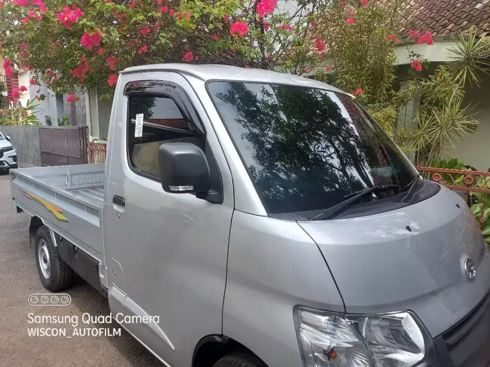 kaca film mobil panggilan