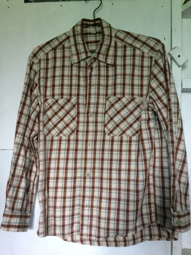 Kemeja flanel uniqlo size S fit M carhartt stussy