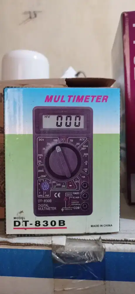 MULTIMETER DT - 830 B
