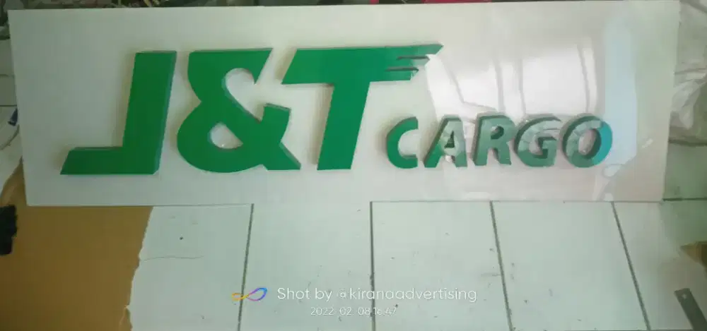 Letter timbul  neon box