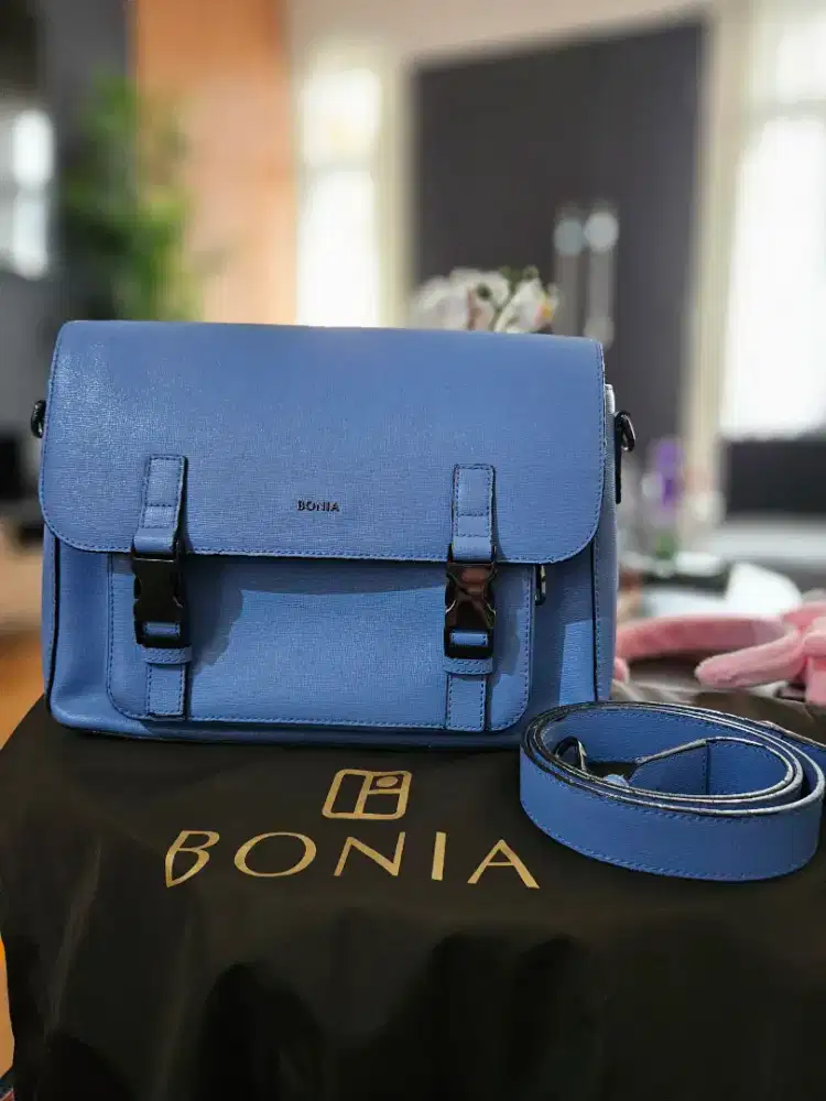 Preloved Tas Sling Bag Bonia Majestic Blue New Season