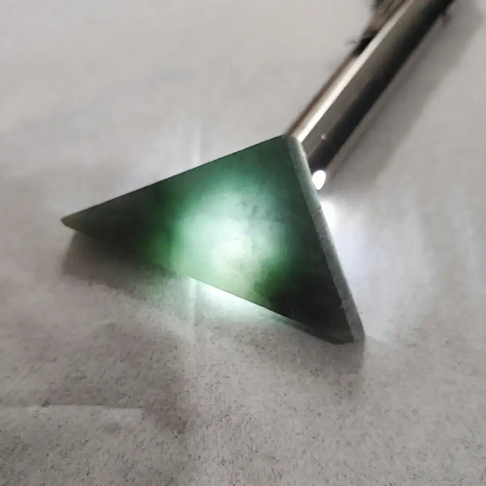 Bahan Batu Giok Burma Myanmar Type-A 5x4x1cm - Giok Asli Hijau