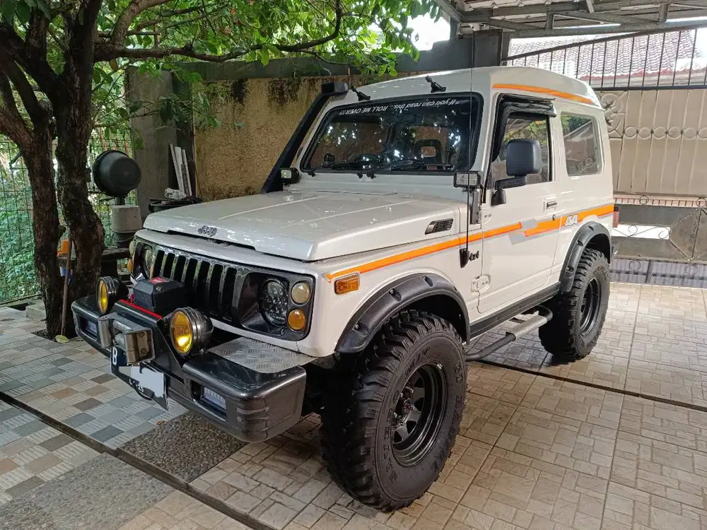 Suzuki Jimny 4x4 Tahun 1995 - Mobil Bekas - 913671010