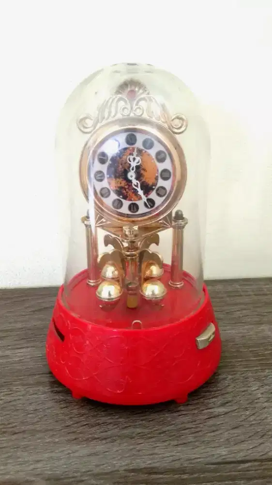 Jam Duduk Musik/ Melodies Antik buatan tahun 1980