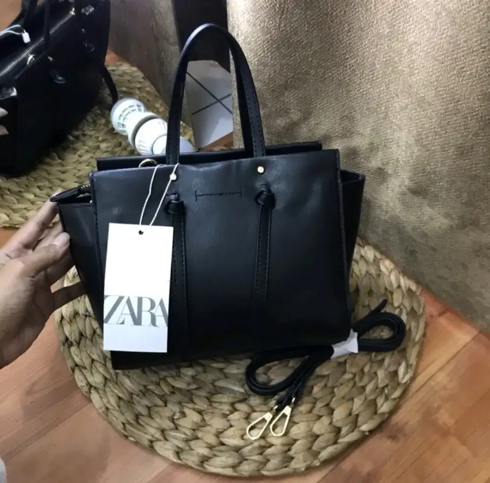 Zara Mini Bag Black
Original dgn Pricetag