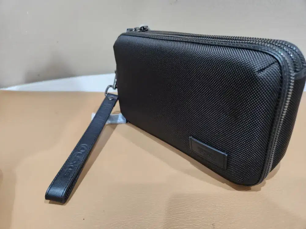 original tumi alpha slg triple zip clutch