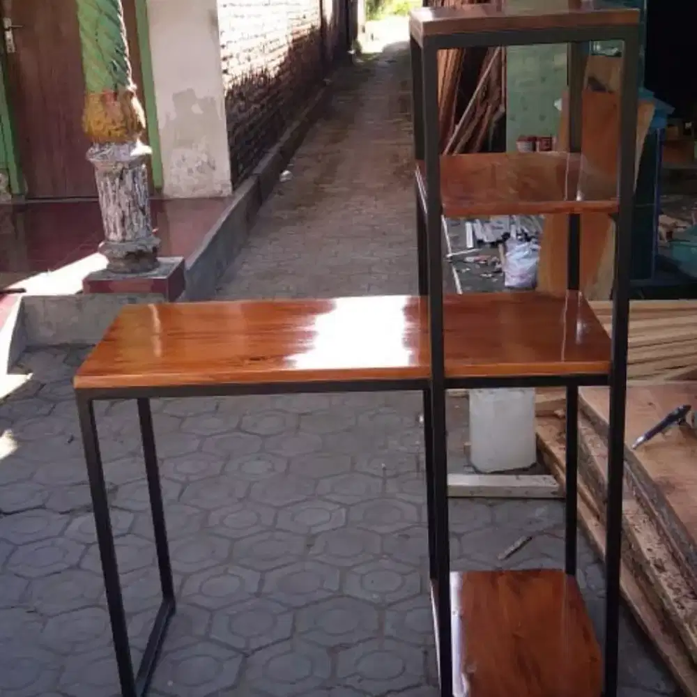 Meja komputer kayu mahoni rangka besi