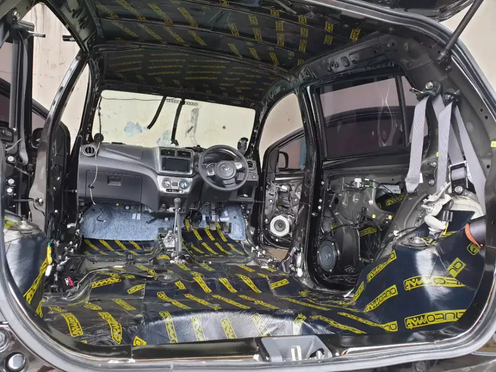 | Paket full peredam suara brio dsb  bikin kedap serasa mobil eropa |