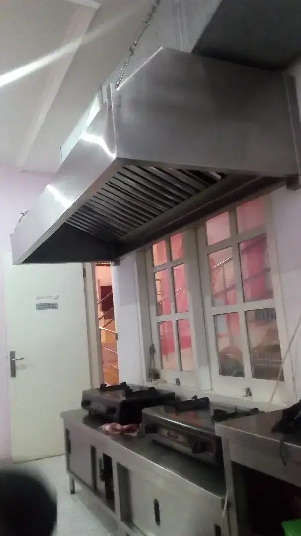 exhaust hood ducting