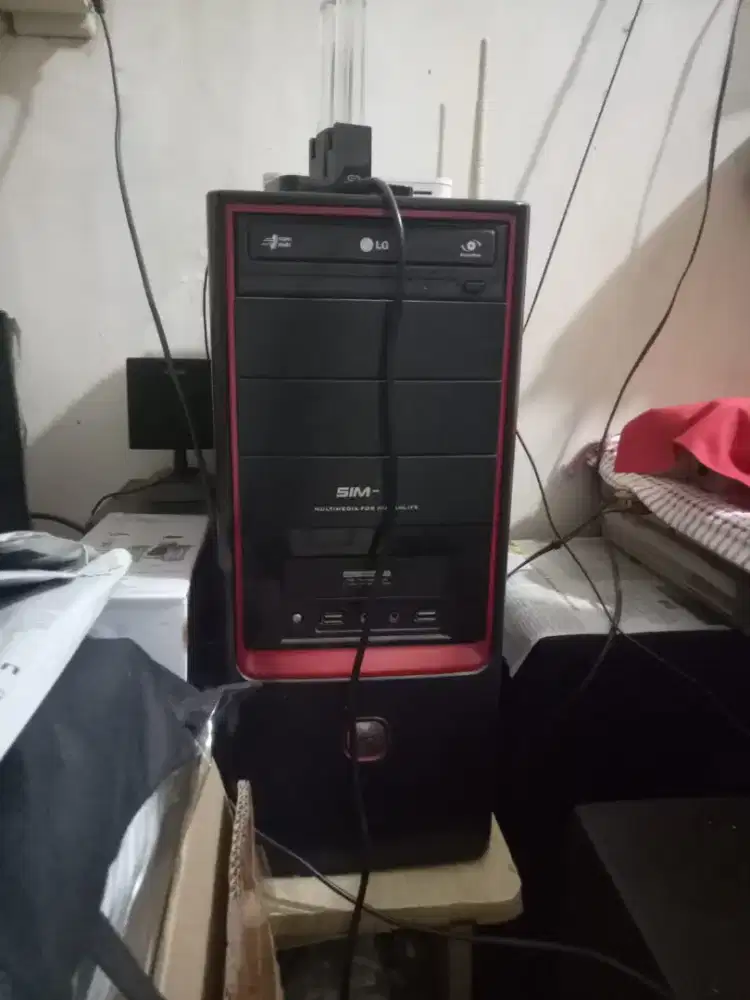 Jual beli komputer bekas surabaya