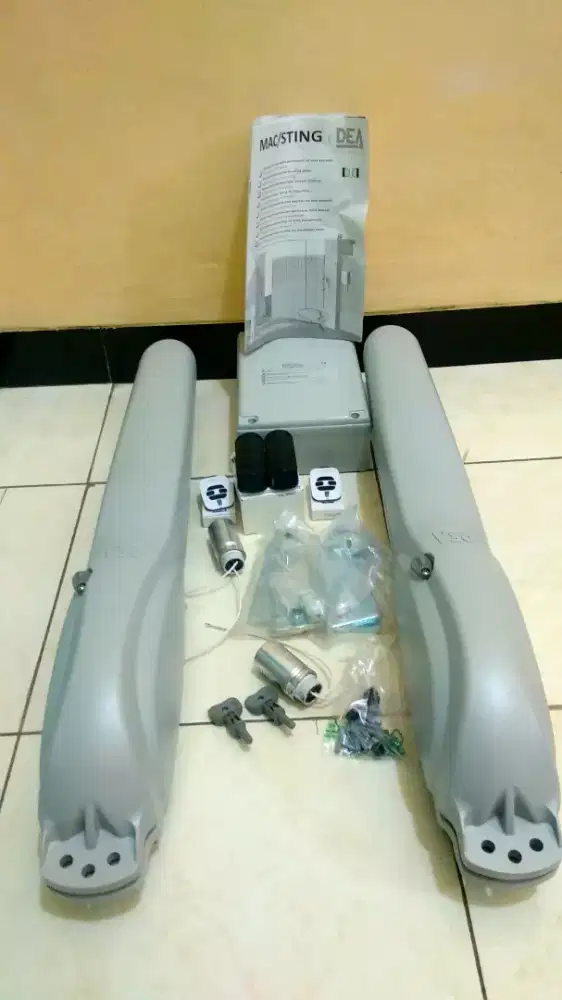 Swing door automatic mesin pintu kupu tarung