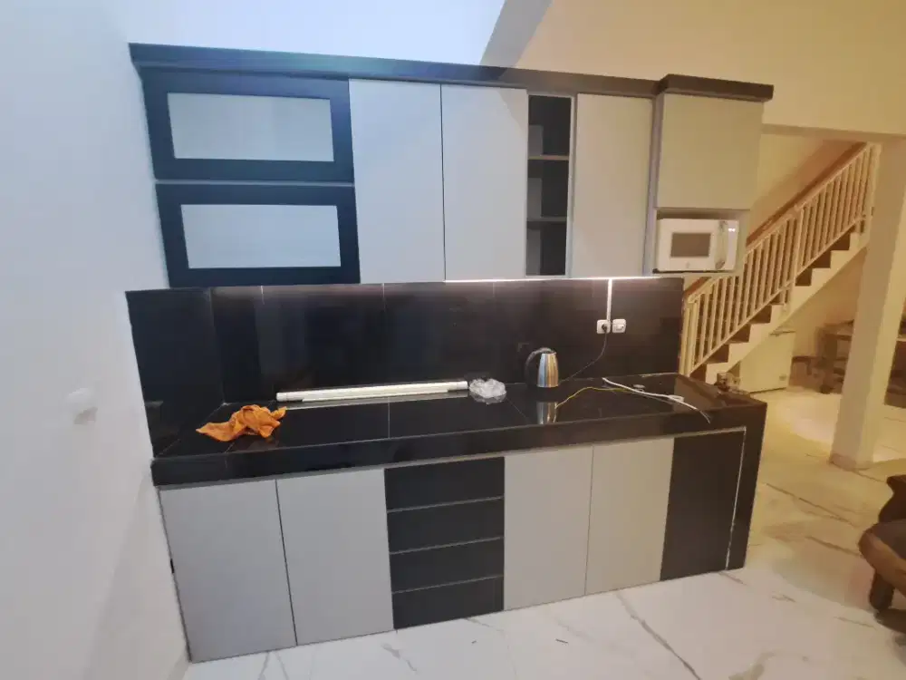 Kitchen set Cantik hpl