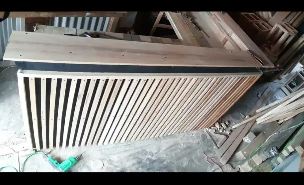 PERLENGKAPAN USAHA MEJA KURSI WOOD DECOR MEJA BAR KITCHEN SET RAK DLL