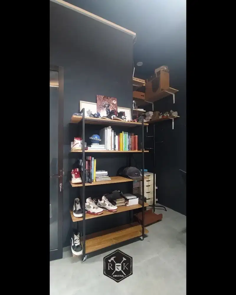 Rak industrial Rangka Besi