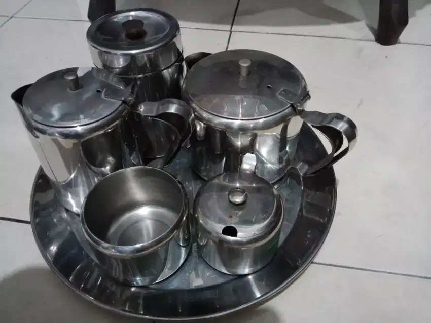 2 set Tempat Perlengkapan Minum Teh,susu  atau kopi