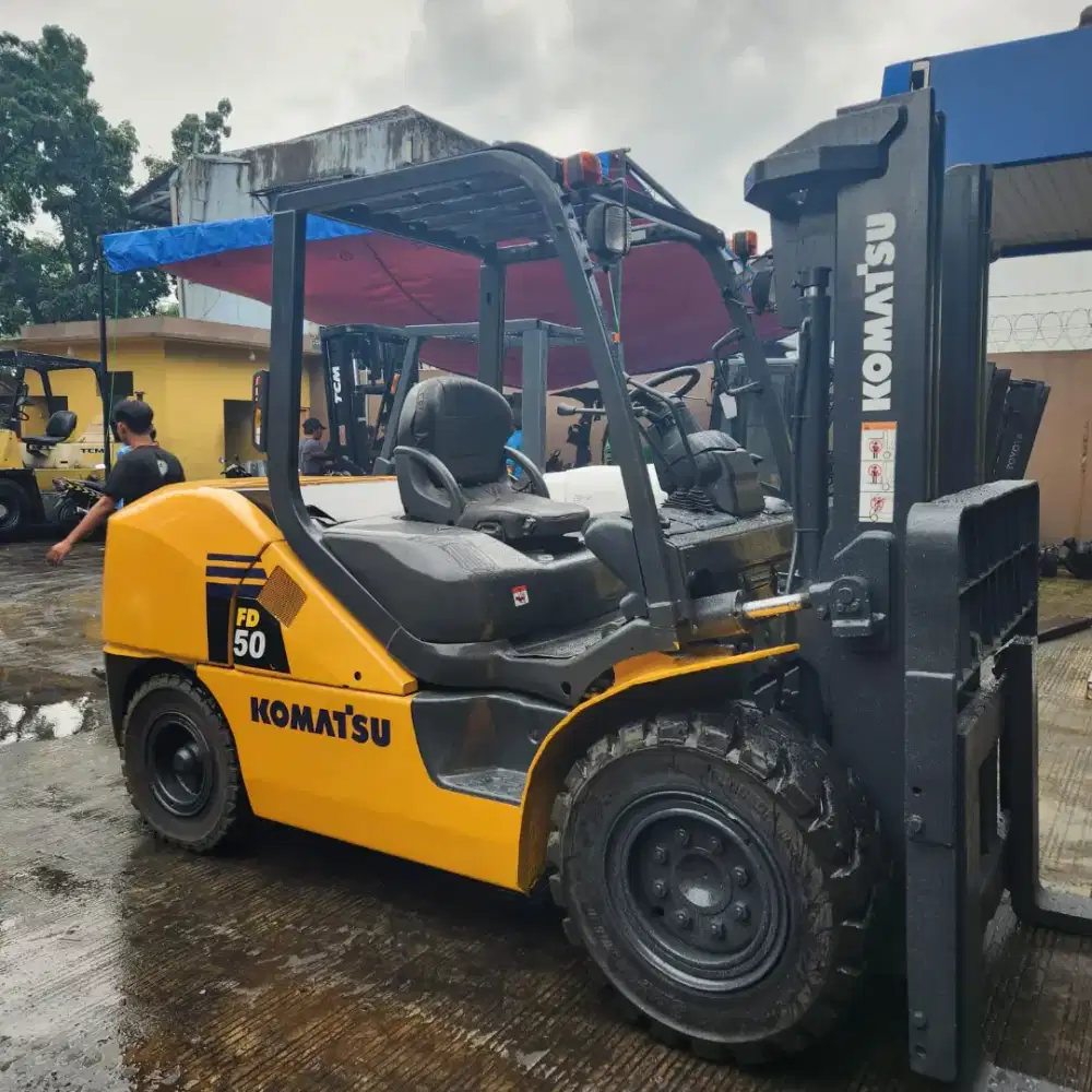 Forklift Komatsu 5 Ton di Indonesia - OLX Murah Dengan Harga Terbaik