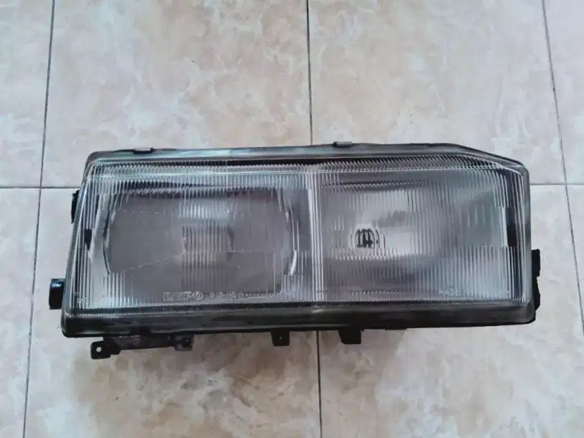 Lampu depan kanan Honda Accord 85