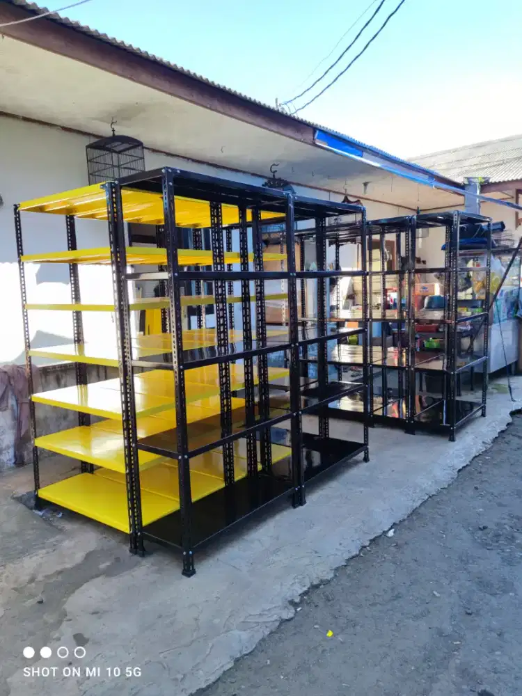 rak besi kondisi baru bandung