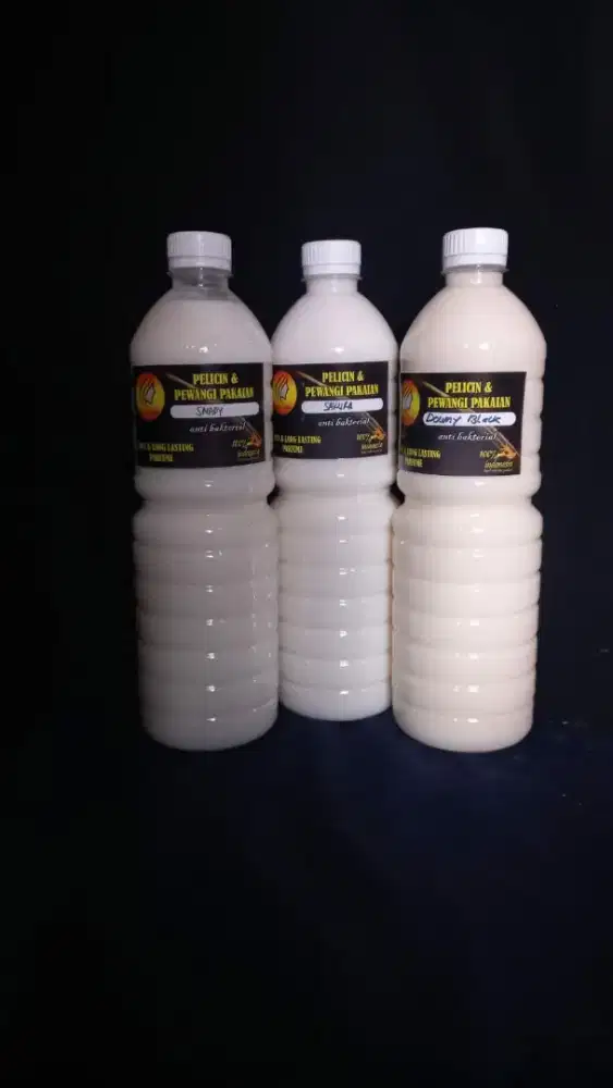 Pelicin pengharum pakaian ( setrika )