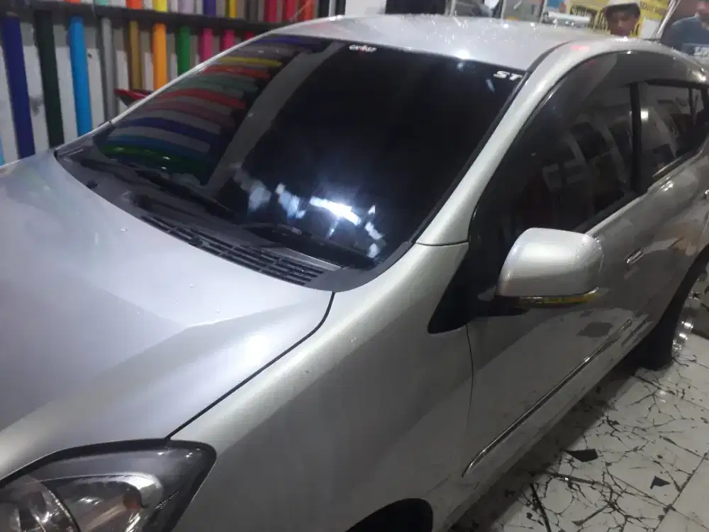 kaca film mobil murmer pemasangan bisa dipanggil