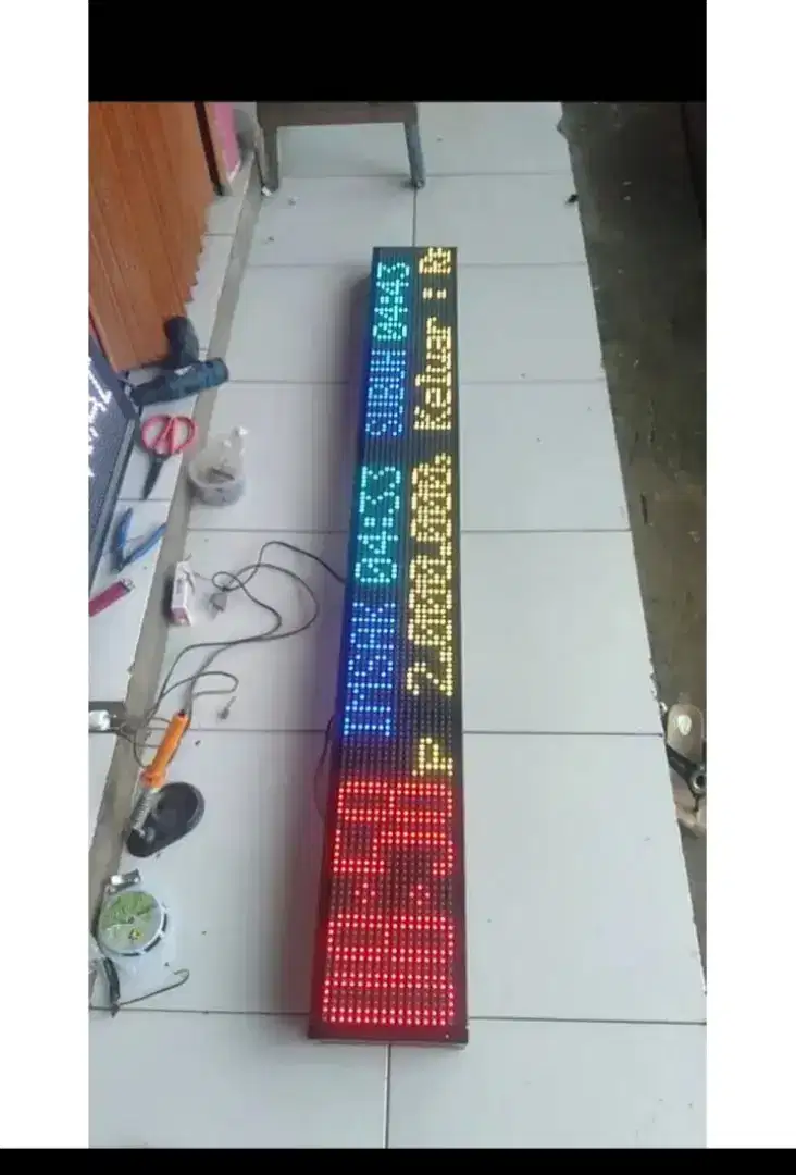 Running text lampu led berjalan