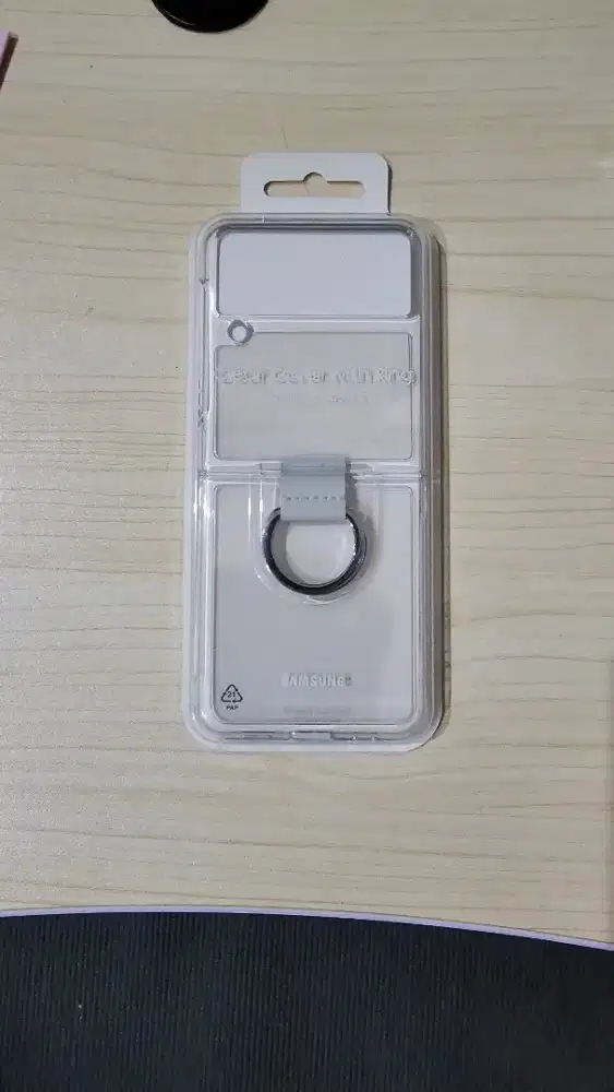 Samsung clear case with ring z flip 3