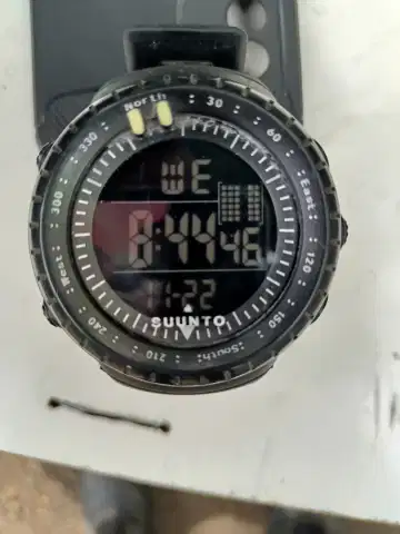 Jam suunto cheap ambit 2s