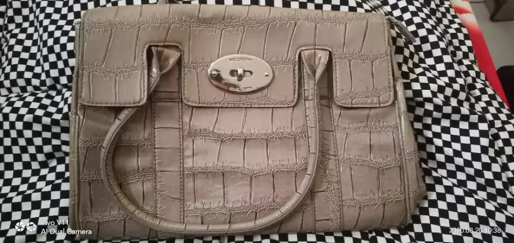 Tas Mulberry hijau nya dijual cepat