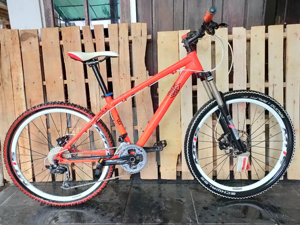 Sepeda commencal