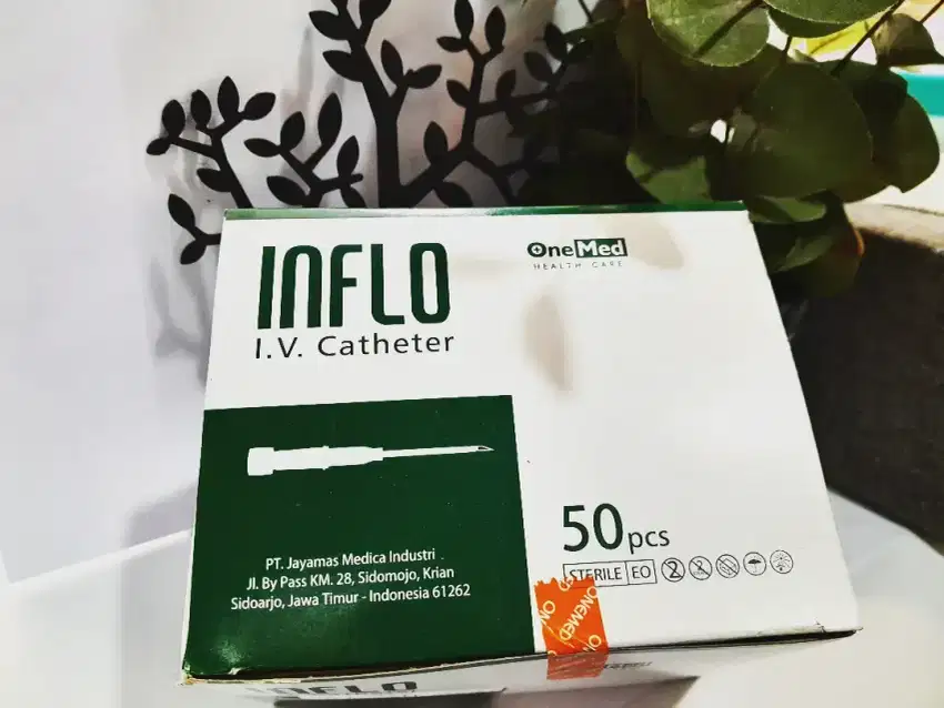 Inflo I.V catheter 24 G Abbocath