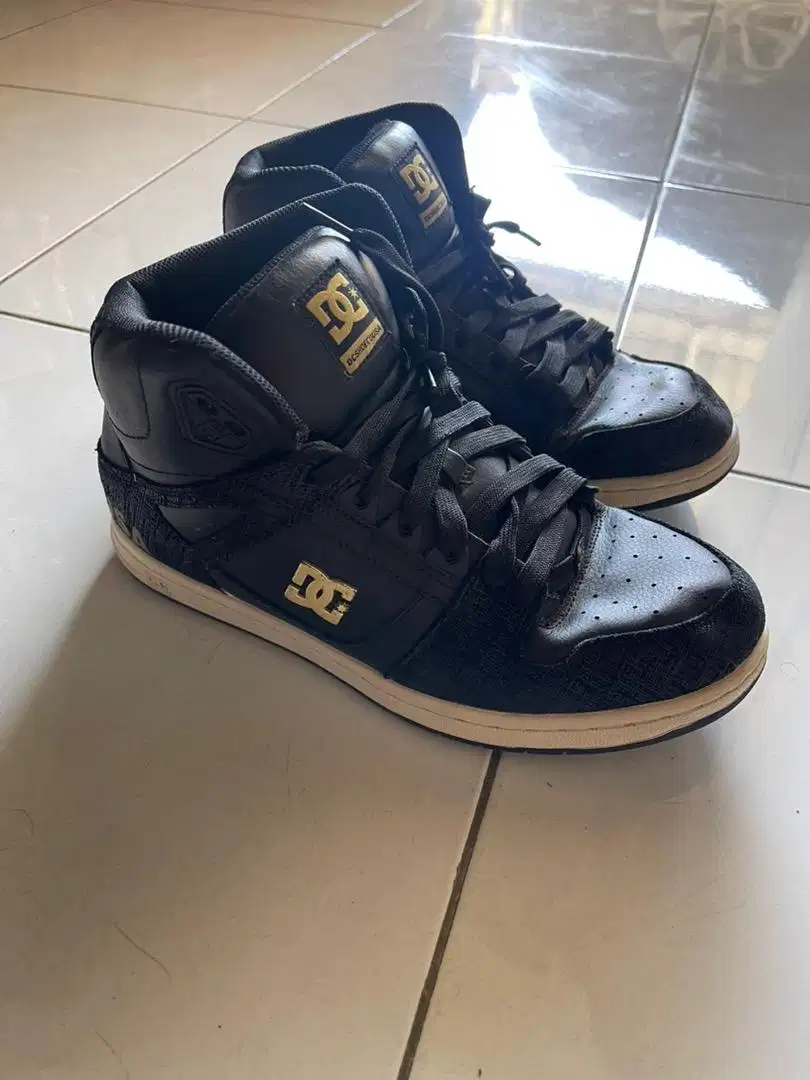 Sepatu boots dc shoes size 41 original